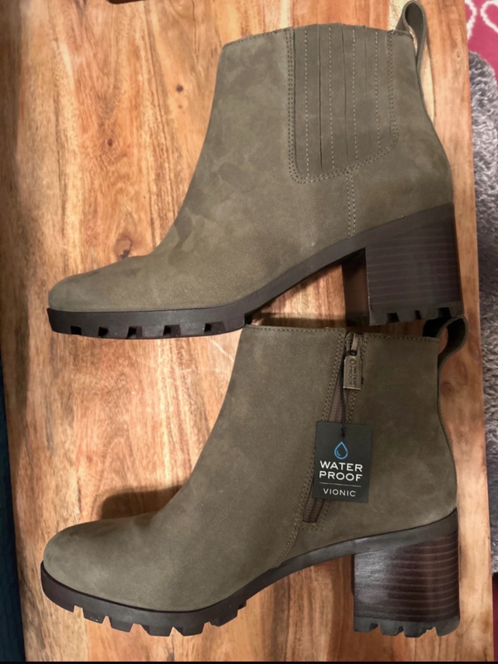 Vionic gray Suede Waterproof Block Heel Booties new